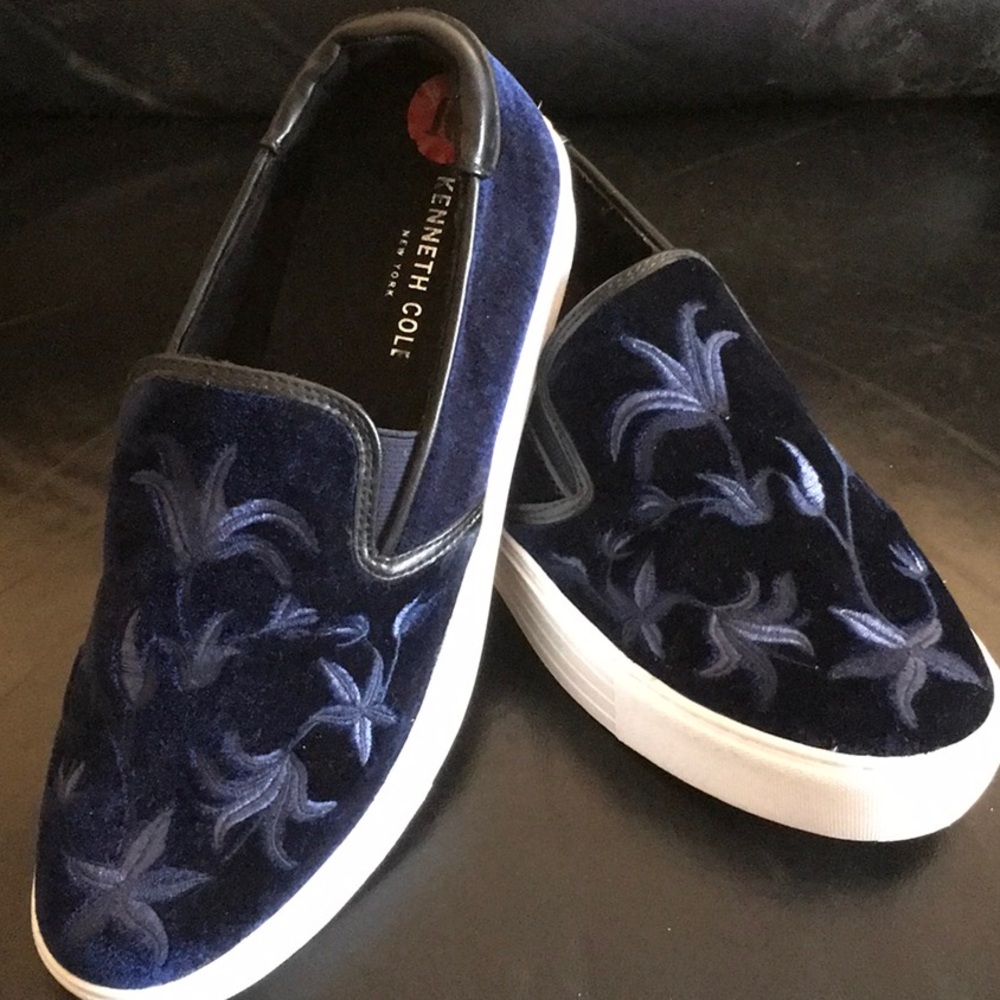 Kenneth Cole Slip On Sneaker